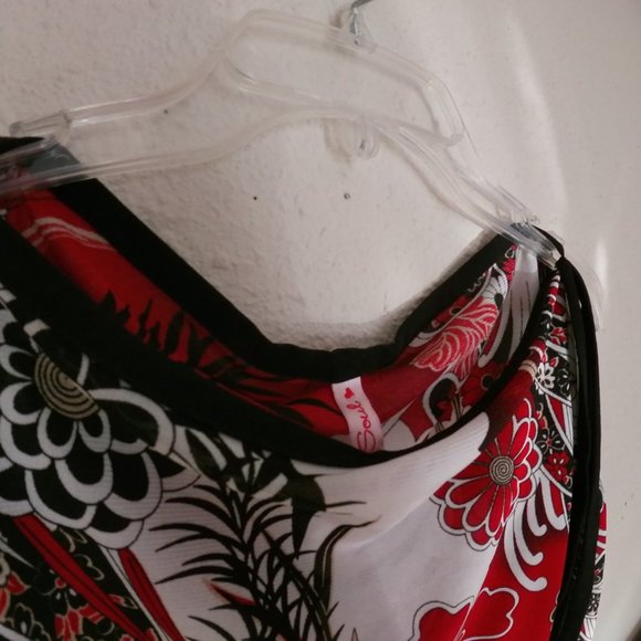 Patterned Slit-Sleeve Blouse - Picture 3 of 6